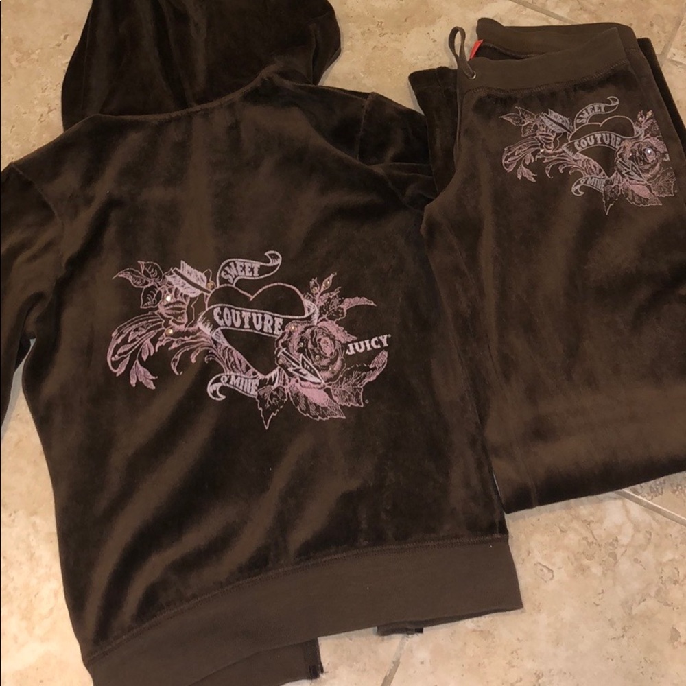 Juicy velour sweatshirt and sweatpants!!